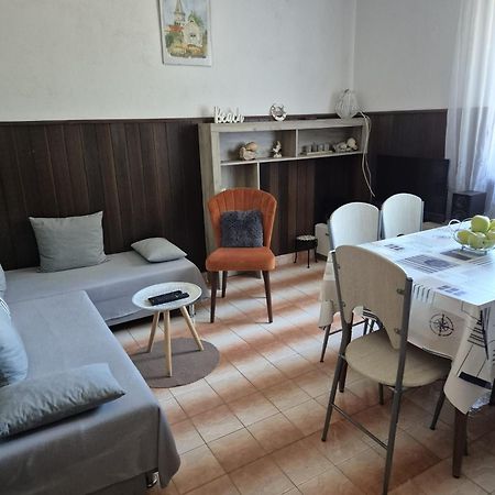 Apartmani Ino Skrip Екстер'єр фото