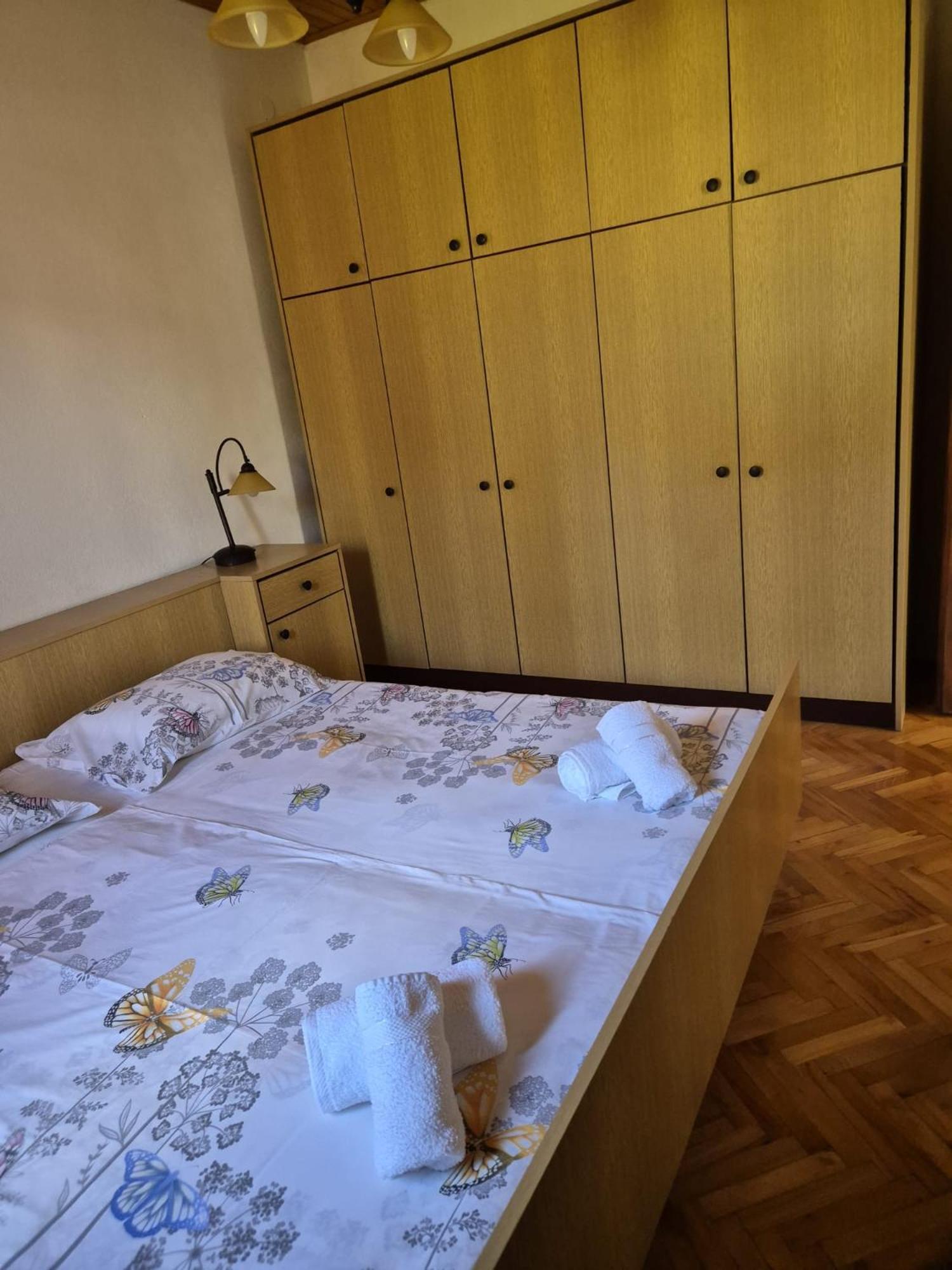 Apartmani Ino Skrip Екстер'єр фото