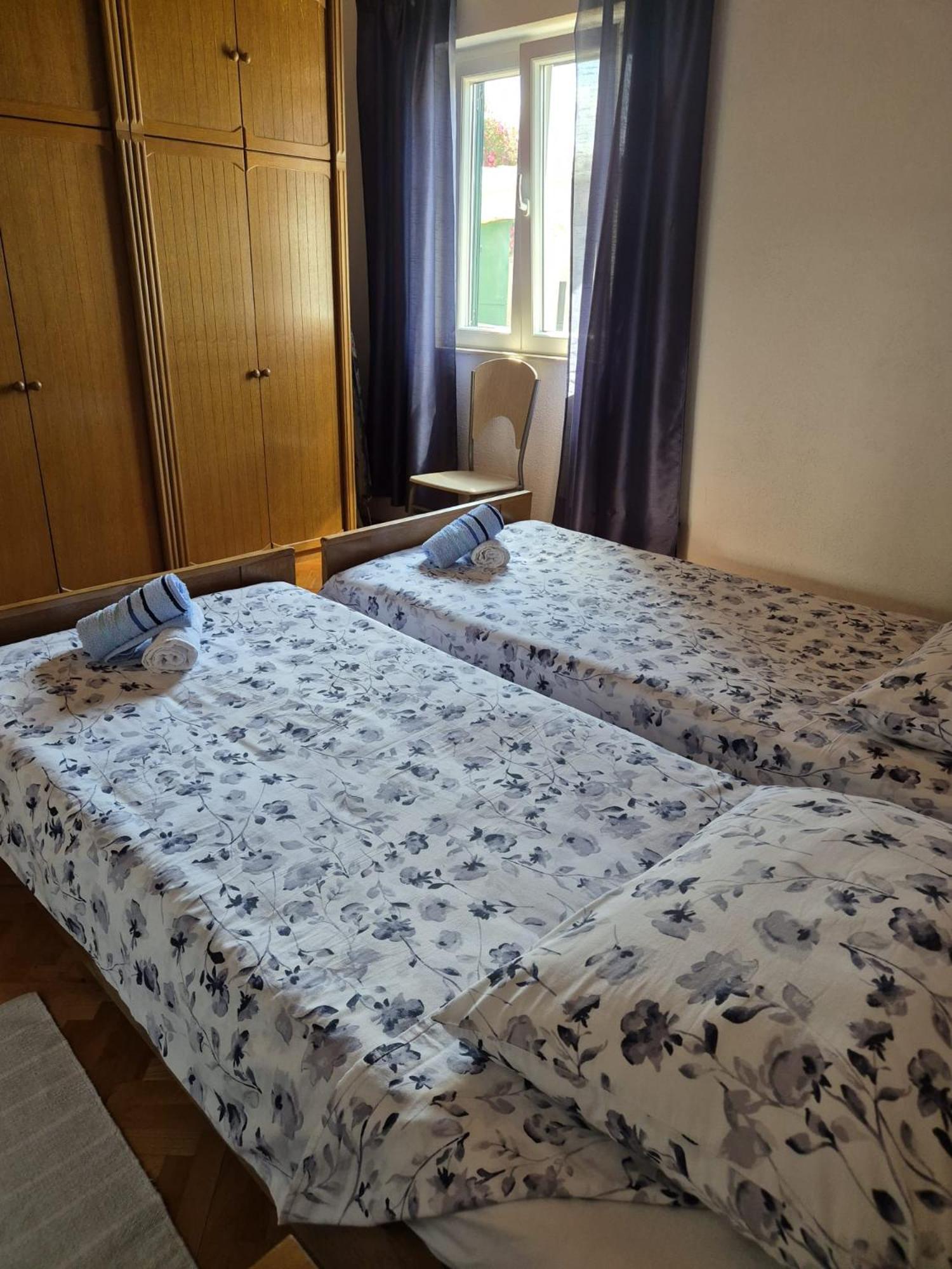 Apartmani Ino Skrip Екстер'єр фото